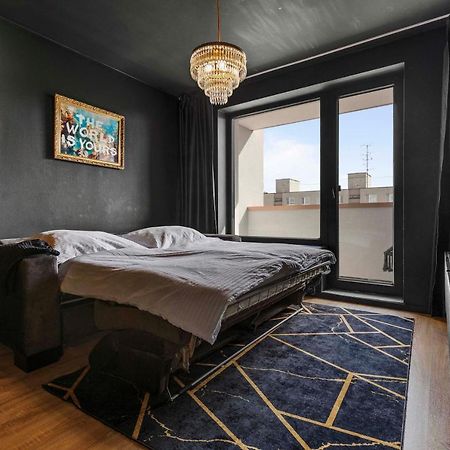 Lam Black - Ac - Balcony Apartment Братислава Екстериор снимка
