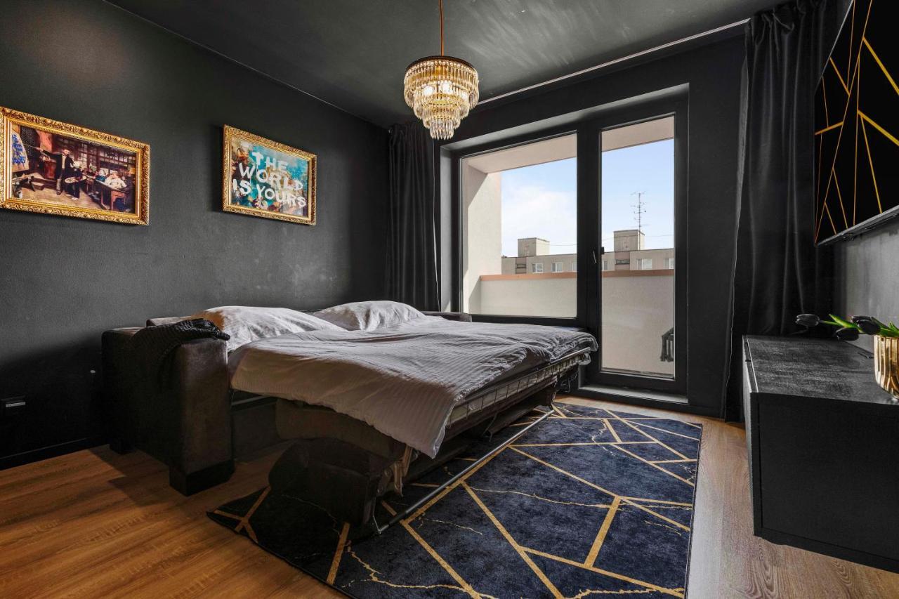 Lam Black - Ac - Balcony Apartment Братислава Екстериор снимка