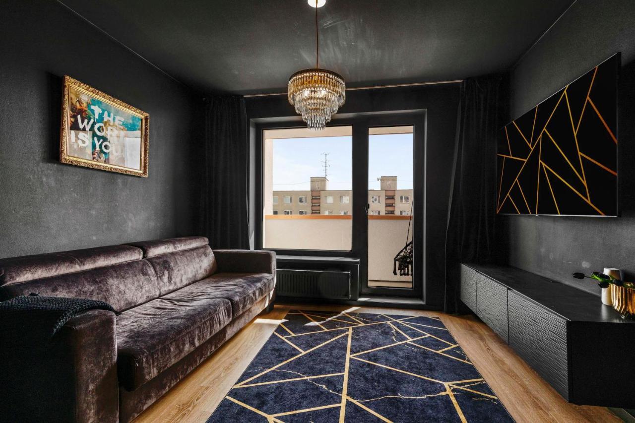 Lam Black - Ac - Balcony Apartment Братислава Екстериор снимка